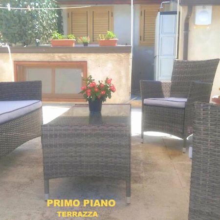 Arisa -Terrazza Privata 60 Mq Sulla Spiaggia Donnalucata  Dış mekan fotoğraf
